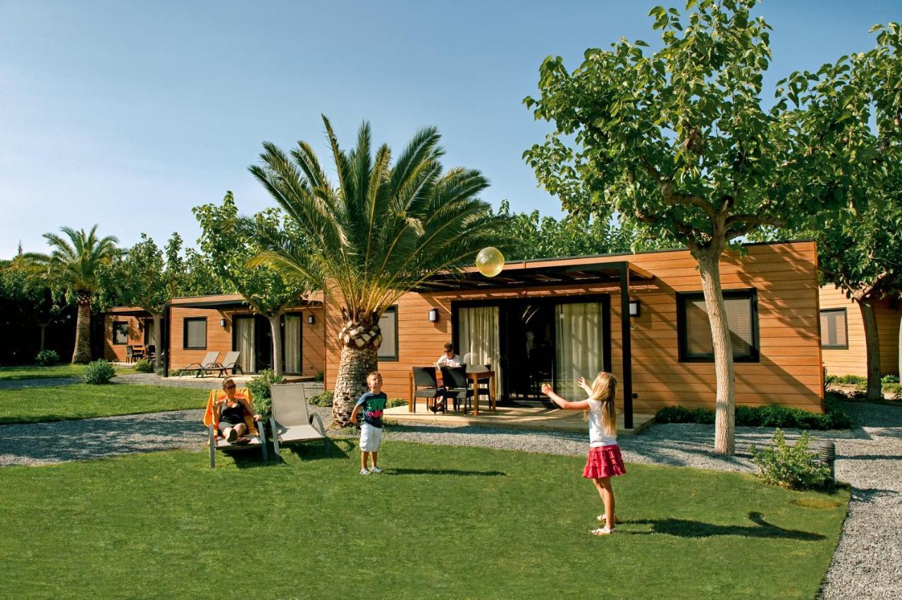 Playa Montroig Camping Resort מראה חיצוני תמונה